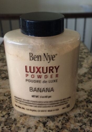 Face Makeup Luxury Banana Powder Ben Nye photo review
